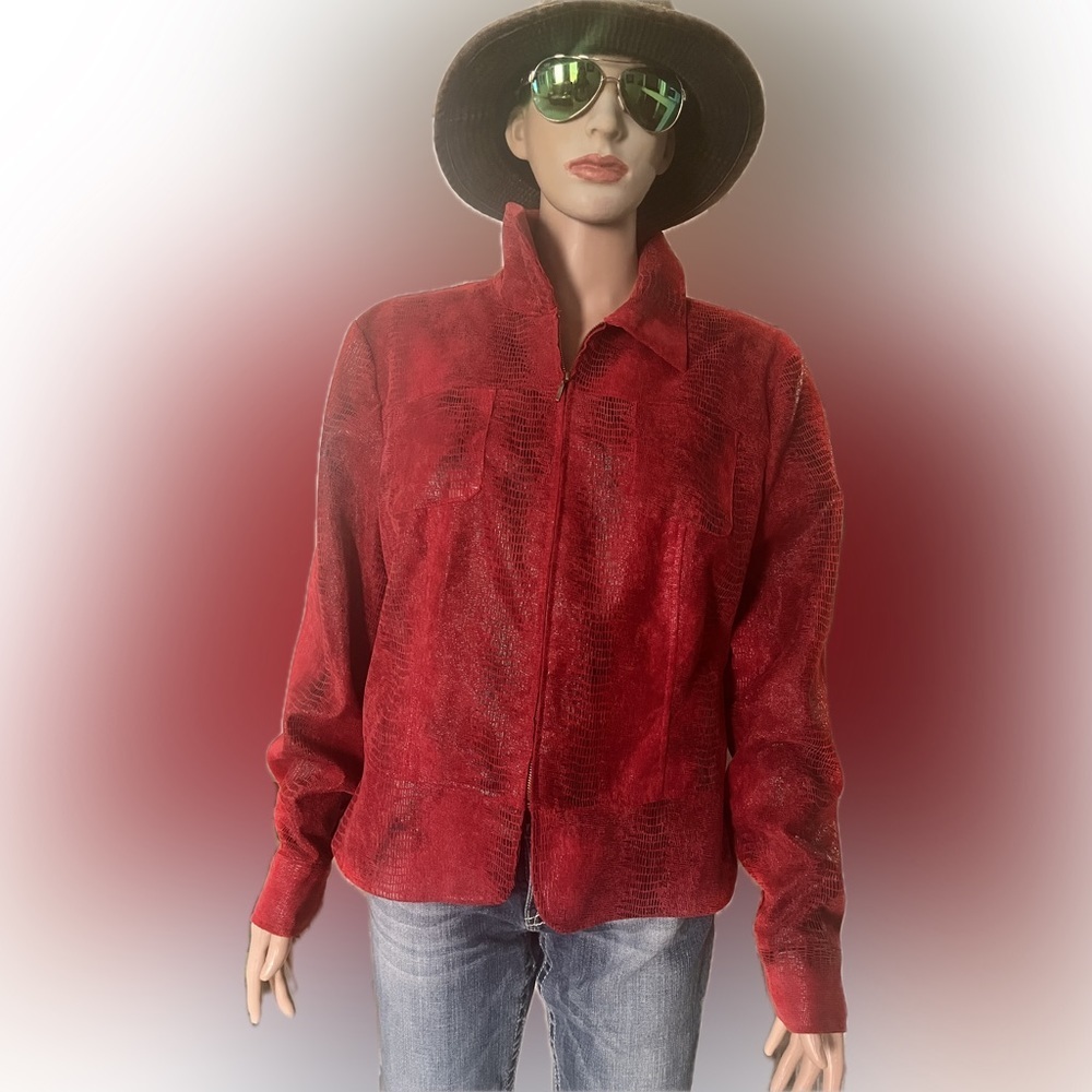Linear Jacket ❤️ - Picture 2 of 7